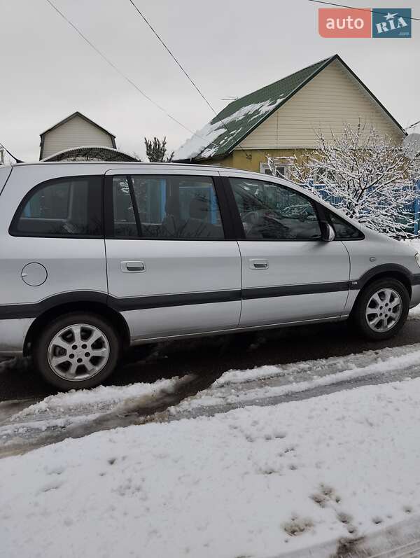 Мінівен Opel Zafira 2005 в Краматорську