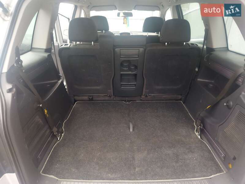 Минивэн Opel Zafira 2009 в Коломые