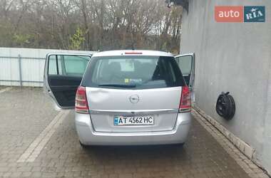 Мінівен Opel Zafira 2009 в Коломиї