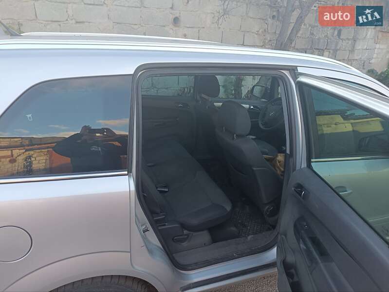 Минивэн Opel Zafira 2011 в Житомире фото 9 Минивэн Opel Zafira 2011 в Житомире