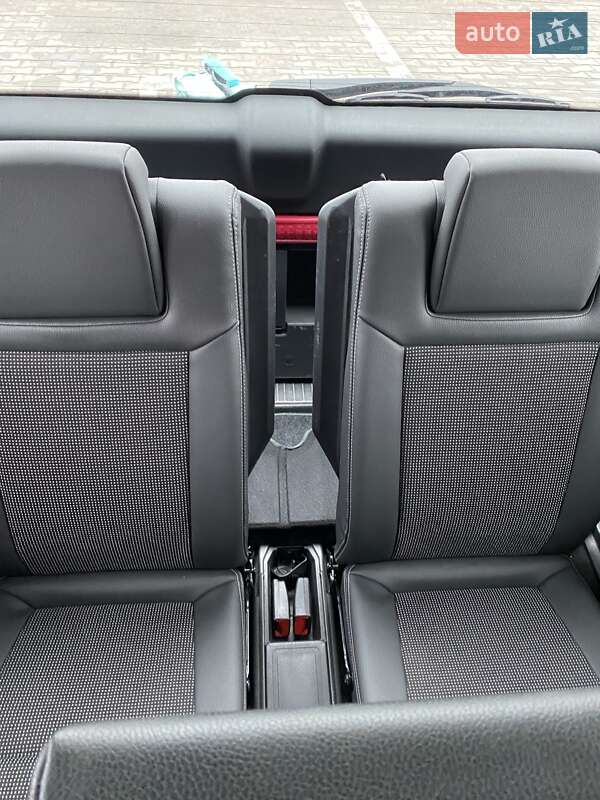 Мінівен Opel Zafira 2010 в Луцьку