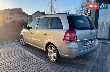 Мінівен Opel Zafira 2013 в Львові