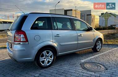 Мінівен Opel Zafira 2013 в Львові
