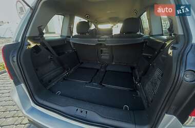 Мінівен Opel Zafira 2013 в Львові