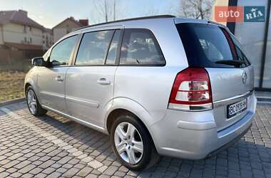 Мінівен Opel Zafira 2013 в Львові
