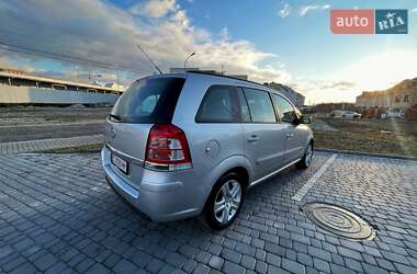 Мінівен Opel Zafira 2013 в Львові