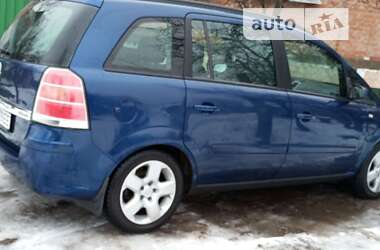 Мінівен Opel Zafira 2005 в Полтаві