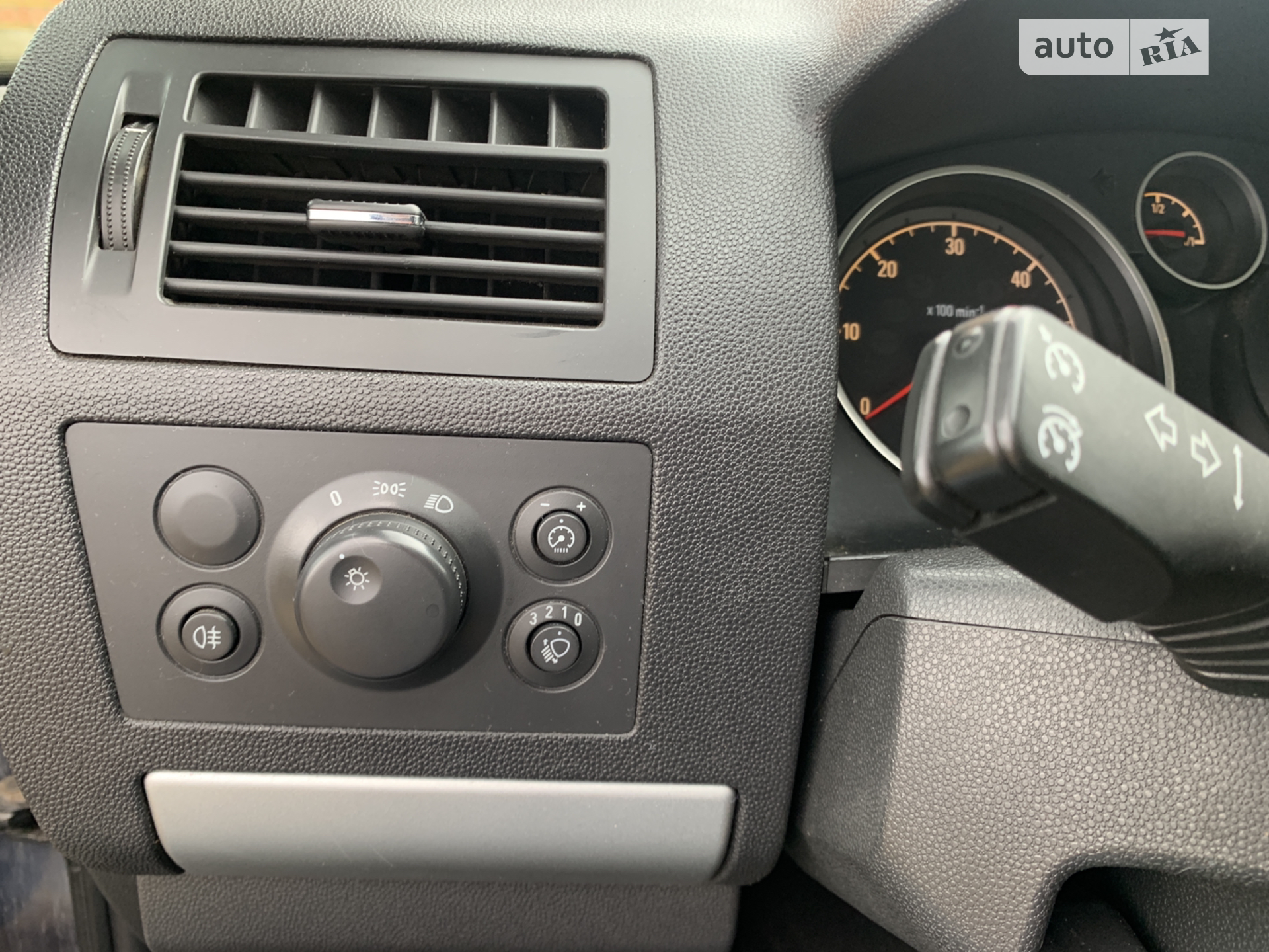 2010 Opel Zafira - мініатюра 7