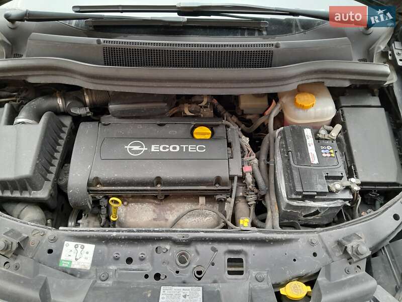 Мінівен Opel Zafira 2005 в Вінниці