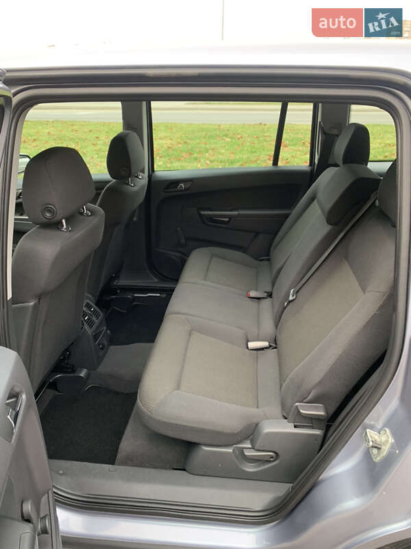 Мінівен Opel Zafira 2009 в Вінниці