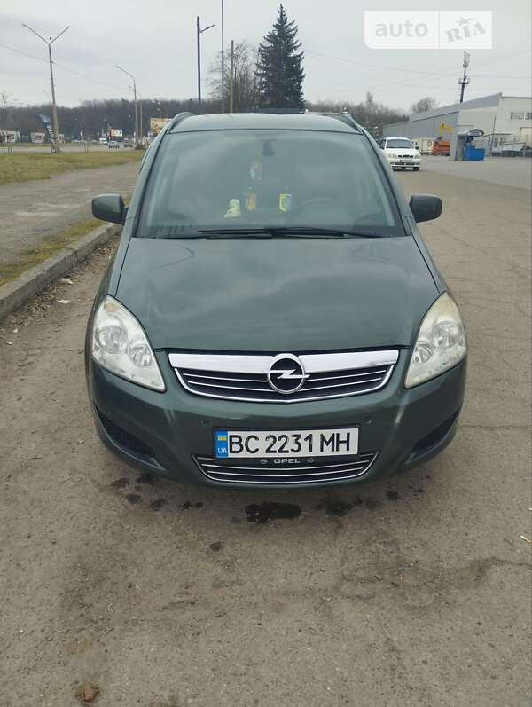 Мінівен Opel Zafira 2010 в Львові