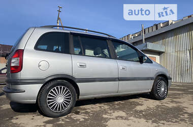 Минивэн Opel Zafira 2003 в Харькове