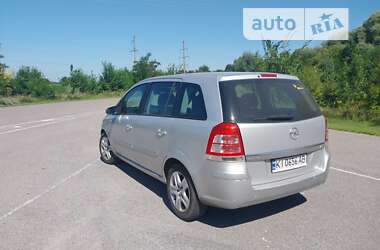 Минивэн Opel Zafira 2009 в Миргороде