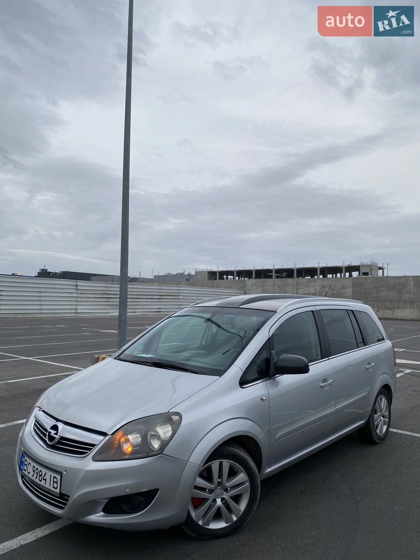 2010 Opel Zafira - фото 1