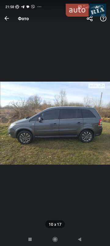 Мінівен Opel Zafira 2010 в Надвірній