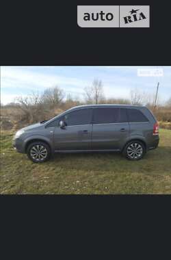 Мінівен Opel Zafira 2010 в Надвірній