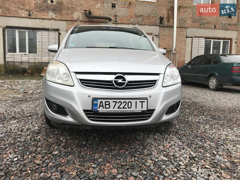 Opel Zafira 2009