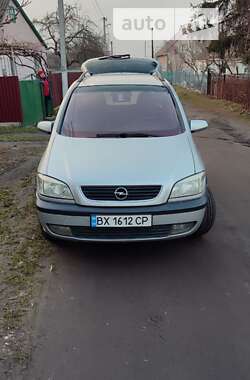 Мінівен Opel Zafira 2001 в Шепетівці