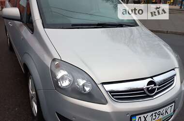 Минивэн Opel Zafira 2010 в Харькове