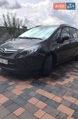 Минивэн Opel Zafira 2014 в Ровно