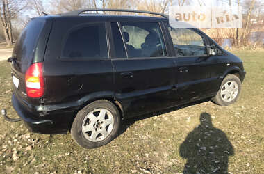 Мінівен Opel Zafira 2001 в Здолбуніві