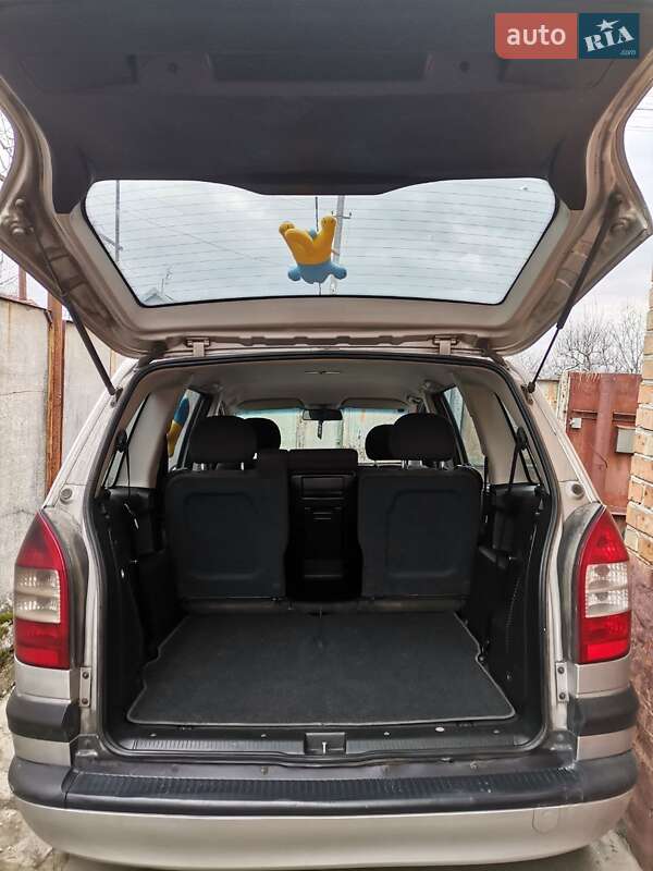 Мінівен Opel Zafira 2003 в Запоріжжі