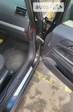 Минивэн Opel Zafira 2008 в 
