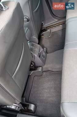 Минивэн Opel Zafira 2011 в 