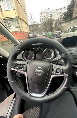 Мікровен Opel Zafira 2015 в Житомирі