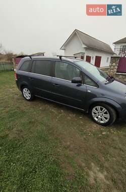 Мінівен Opel Zafira 2010 в 