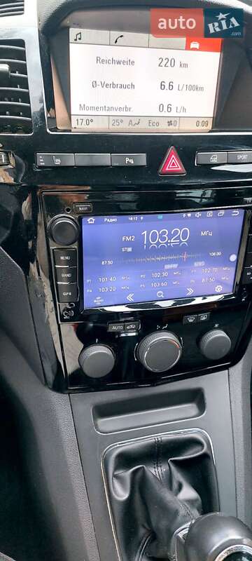 Мінівен Opel Zafira 2011 в Кривому Розі