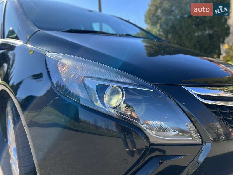 Мінівен Opel Zafira 2014 в Калуші