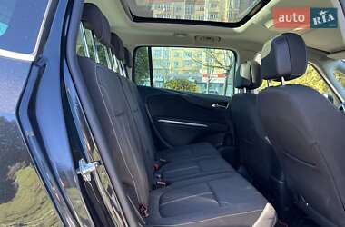 Минивэн Opel Zafira 2014 в 