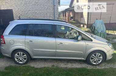 Мінівен Opel Zafira 2011 в Львові