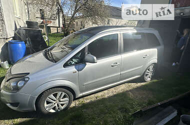 Мінівен Opel Zafira 2011 в Львові