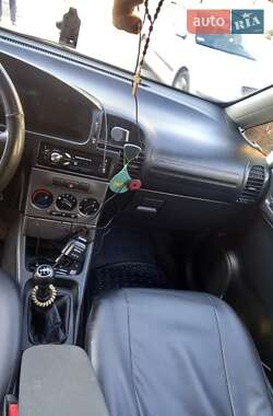 Минивэн Opel Zafira 2003 в Городенке