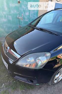 Мінівен Opel Zafira 2006 в Кропивницькому