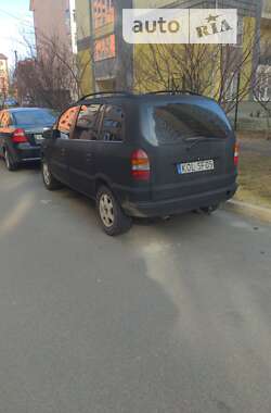 Мінівен Opel Zafira 2001 в Києві