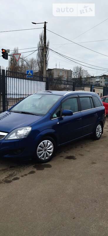 Мінівен Opel Zafira 2009 в Житомирі
