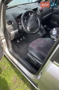 Мінівен Opel Zafira 2007 в Києві
