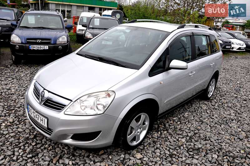 Минивэн Opel Zafira 2009 в Львове