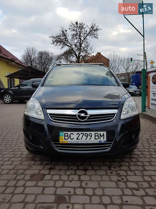 Мінівен Opel Zafira 2008 в Бродах