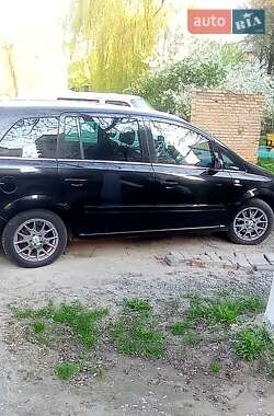 Минивэн Opel Zafira 2008 в 