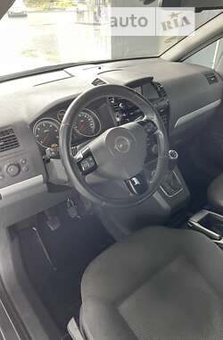 Мінівен Opel Zafira 2011 в Вінниці