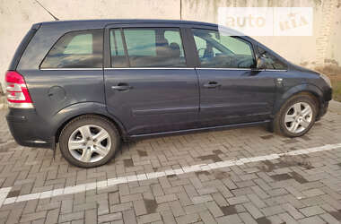 Мінівен Opel Zafira 2010 в Житомирі