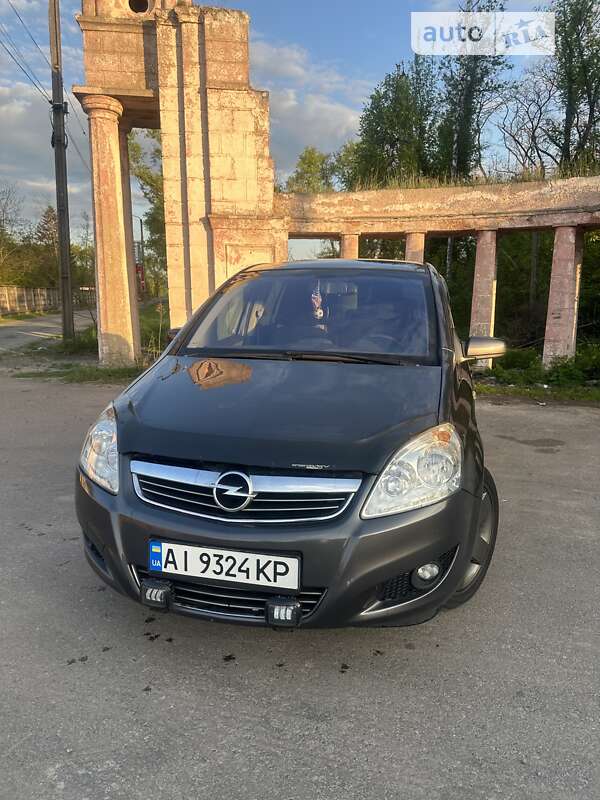 Мінівен Opel Zafira 2009 в Броварах