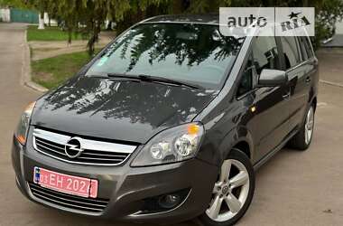 Минивэн Opel Zafira 2011 в Конотопе