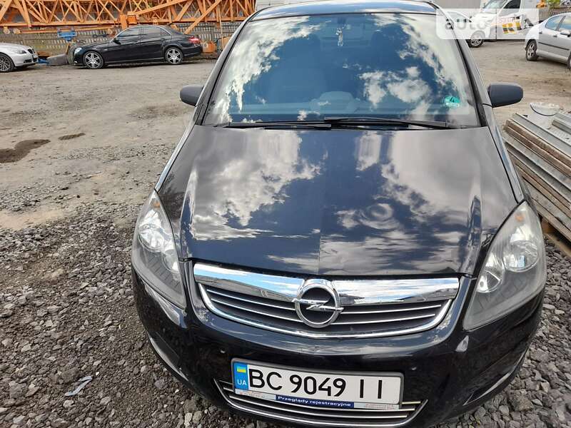 Мінівен Opel Zafira 2009 в Самборі