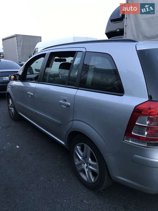 Мінівен Opel Zafira 2009 в Вінниці