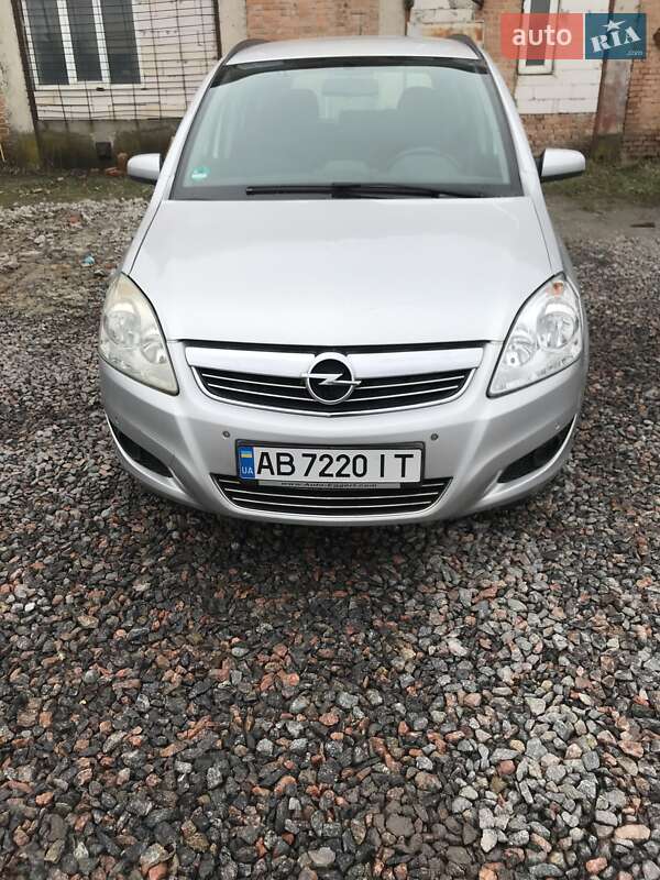 Мінівен Opel Zafira 2009 в Вінниці